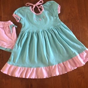 LITTLE SILVER SWAN boutique dress
